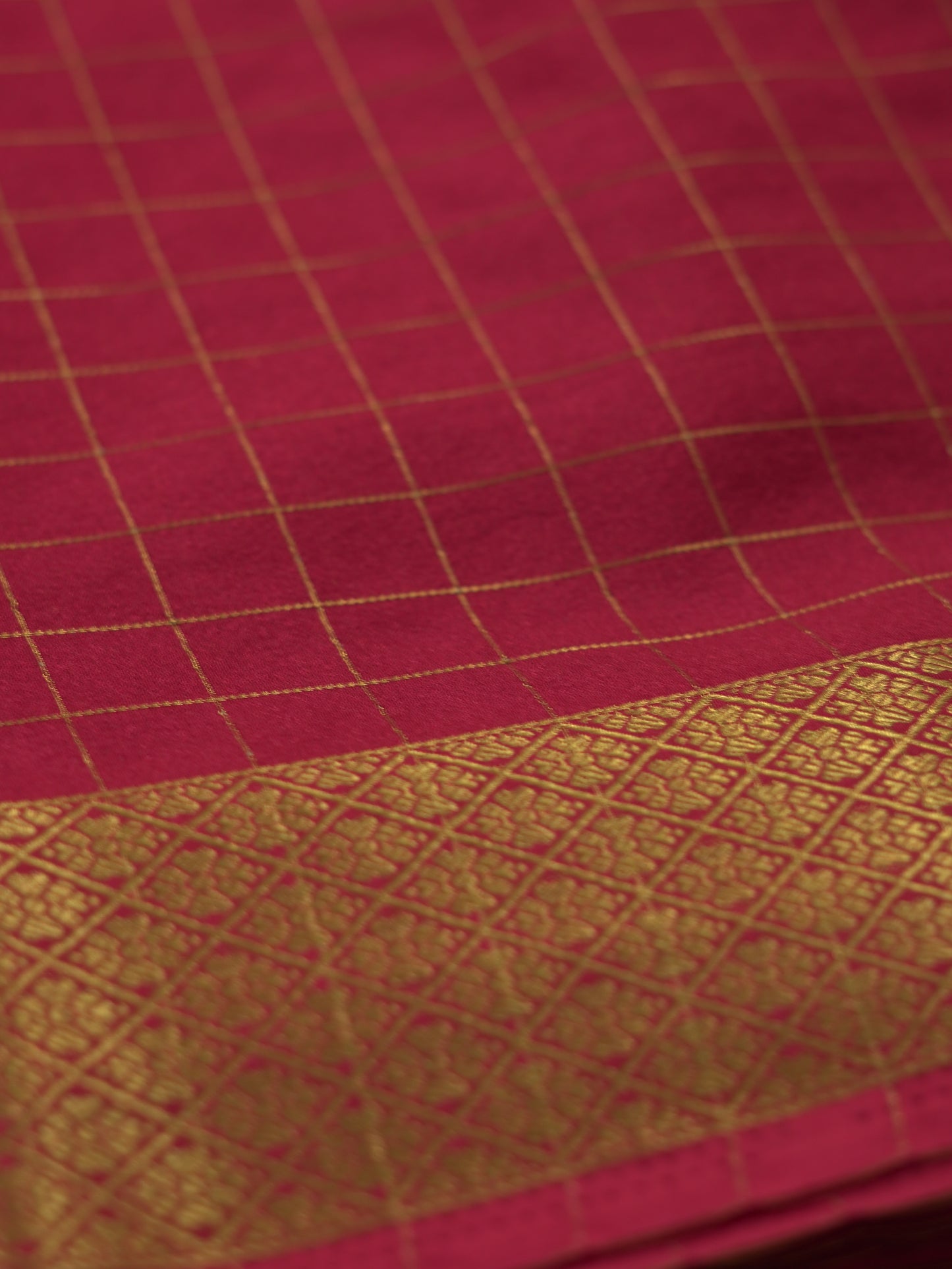 Red Viscose Georgette Saree