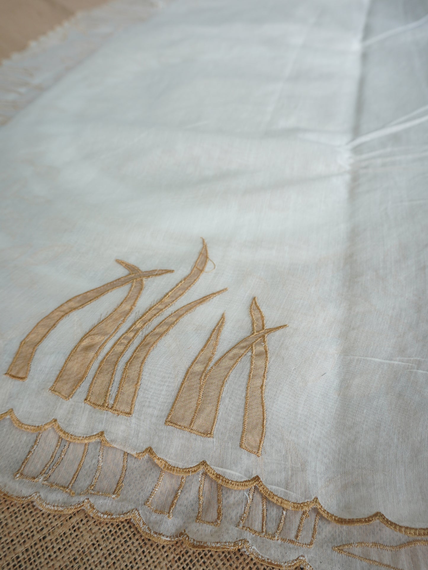 Off-White Chanderi Saree with Appliqué Work