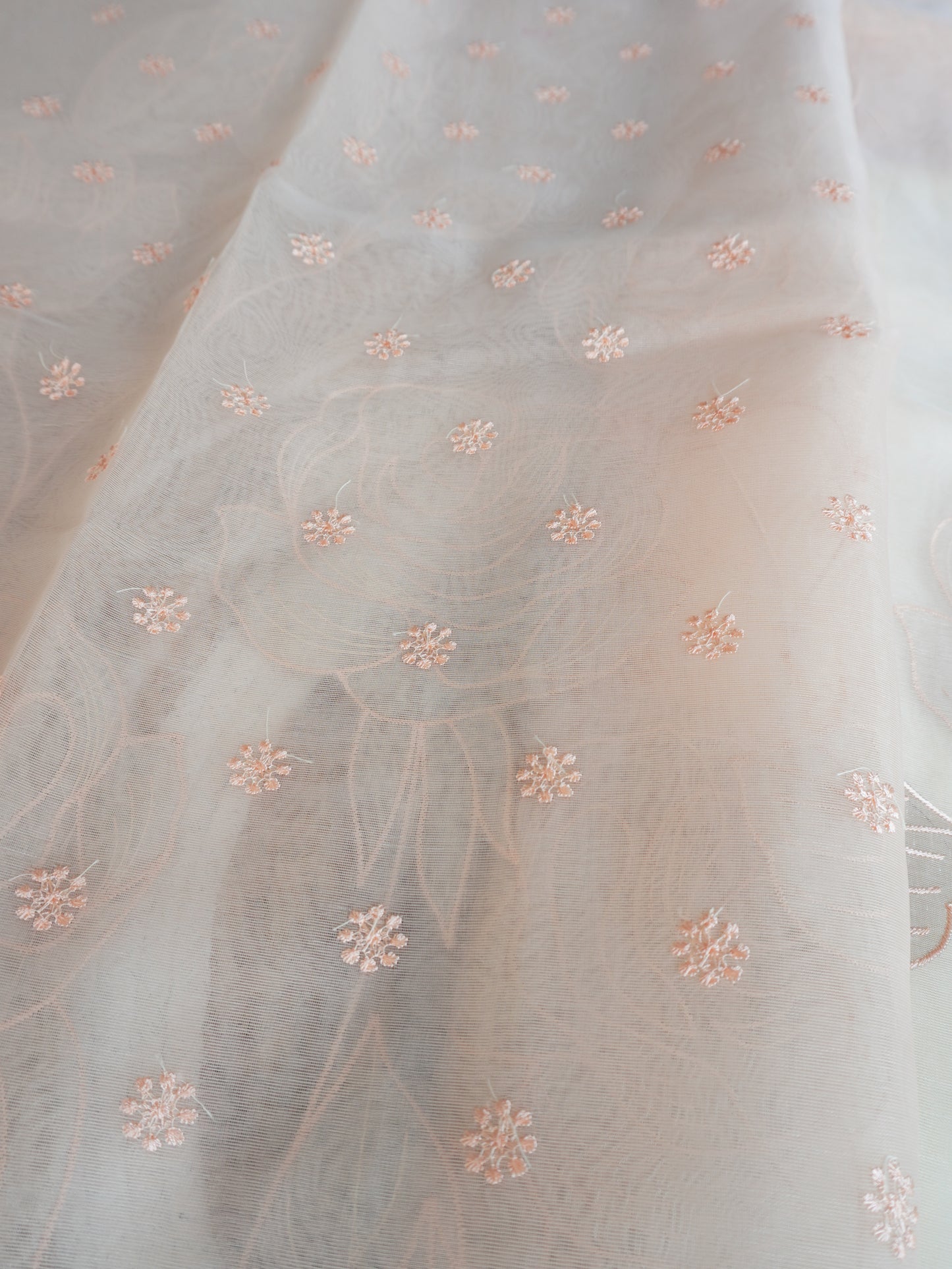 Pastel Pink Elegant Organza Saree with Exquisite Appliqué Work