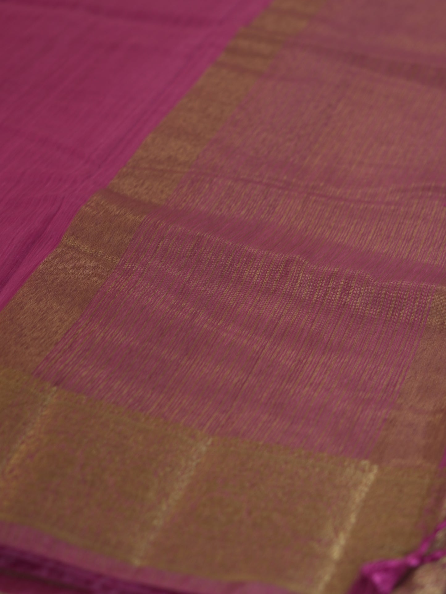 Light Magenta Semi Jute Silk Saree