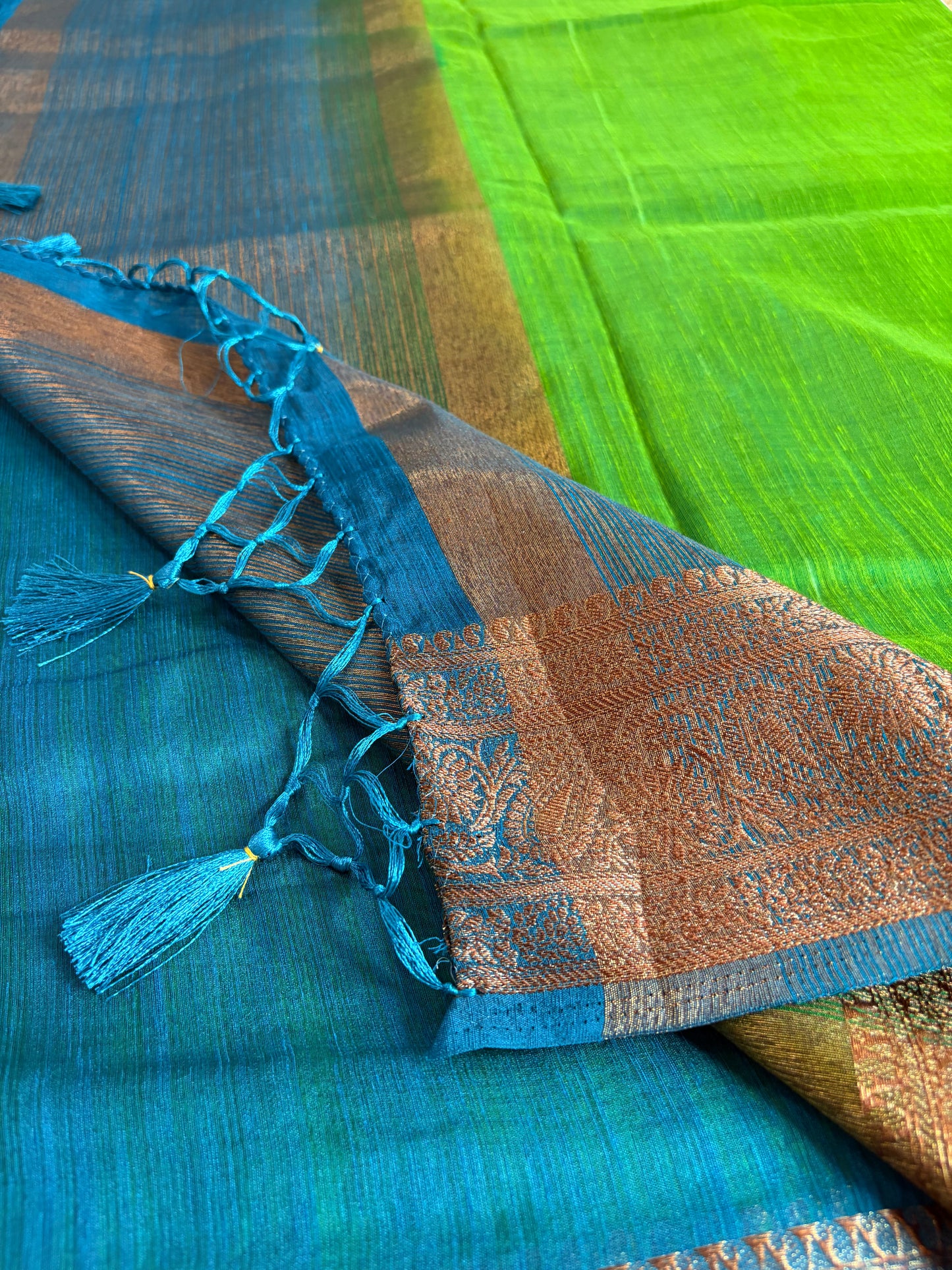 Parrot Green Semi Jute Silk Saree