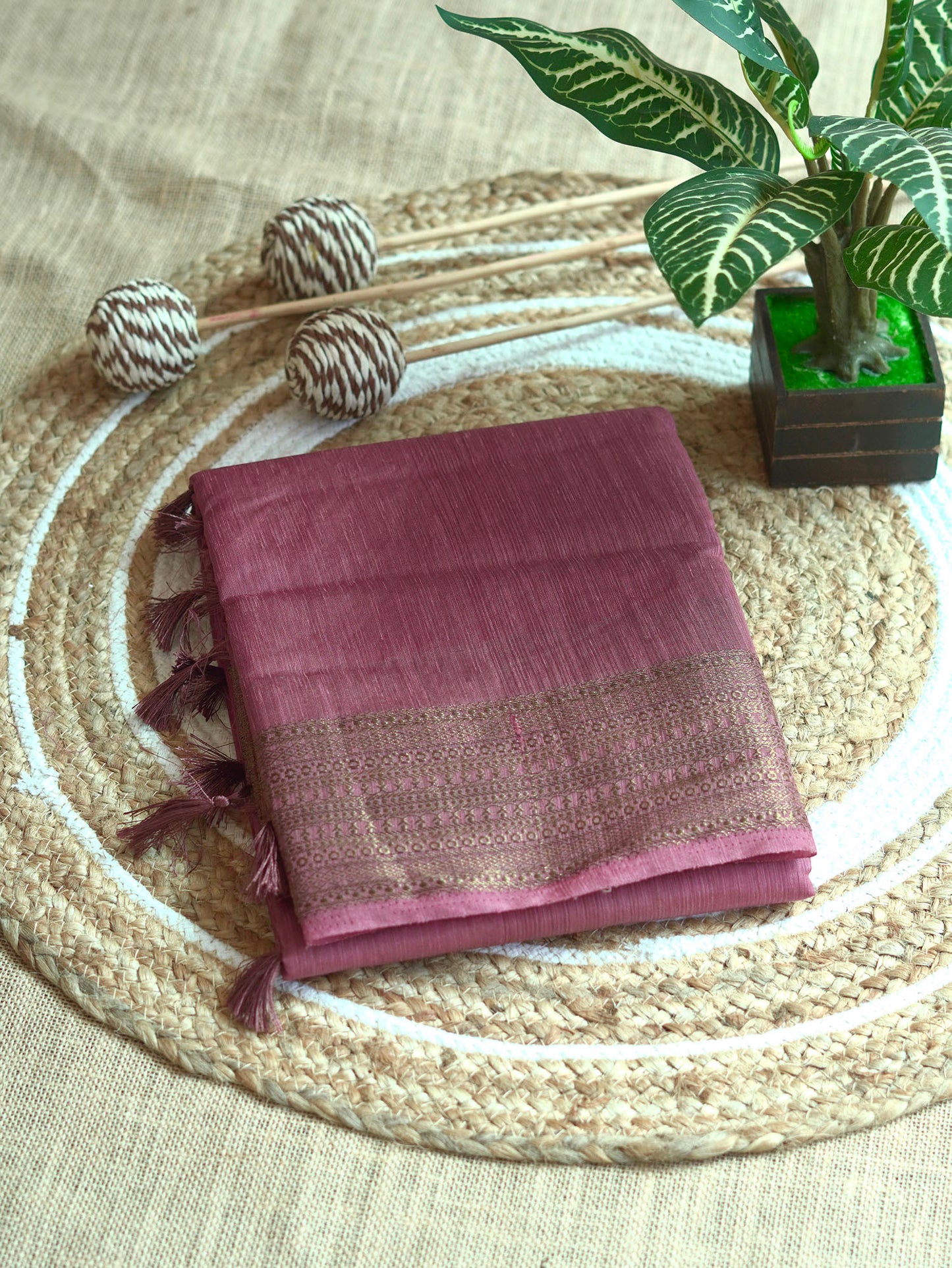 Onion Pink Semi Jute Silk Saree