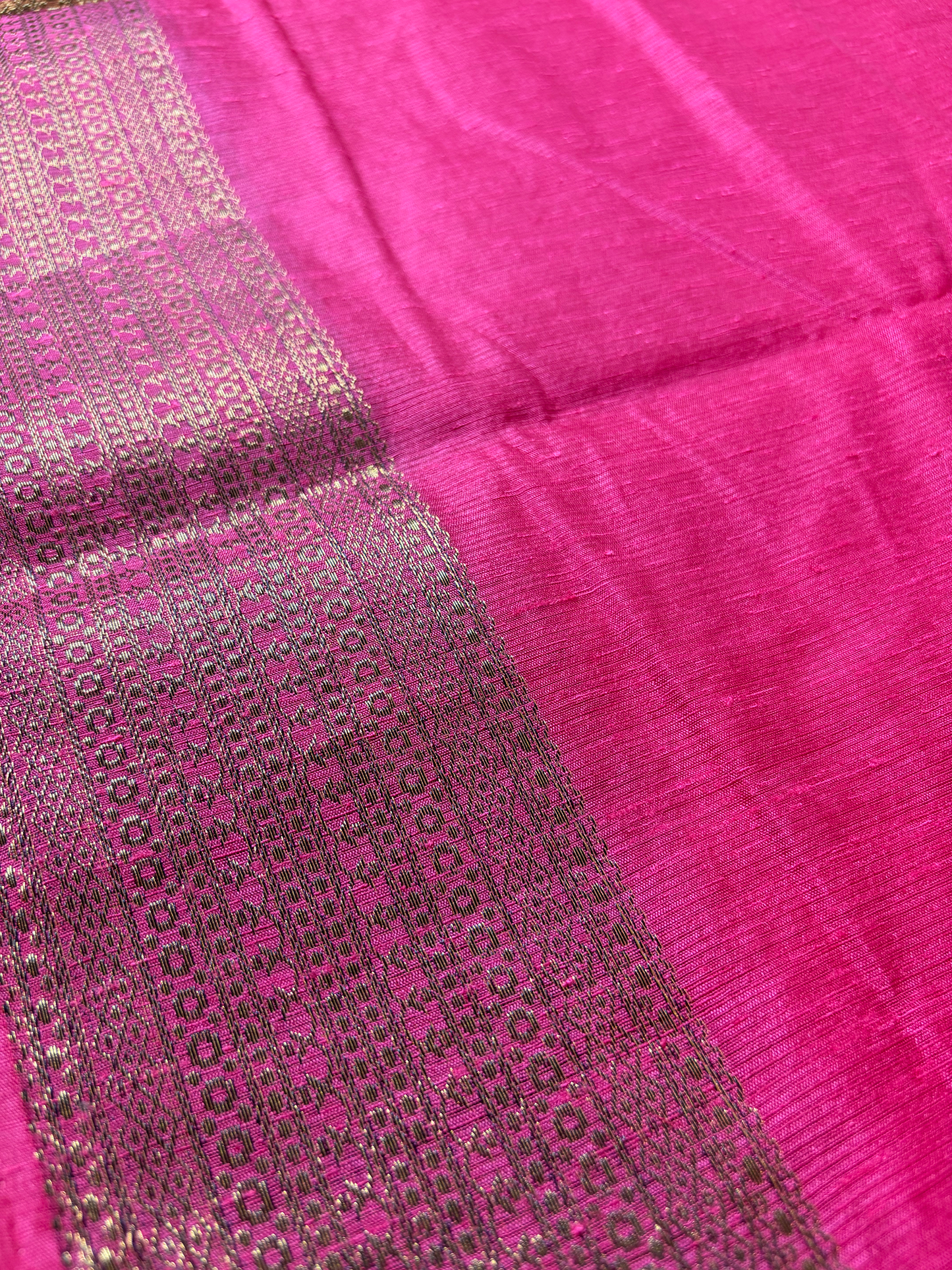 Rani Pink Semi Jute Silk Saree