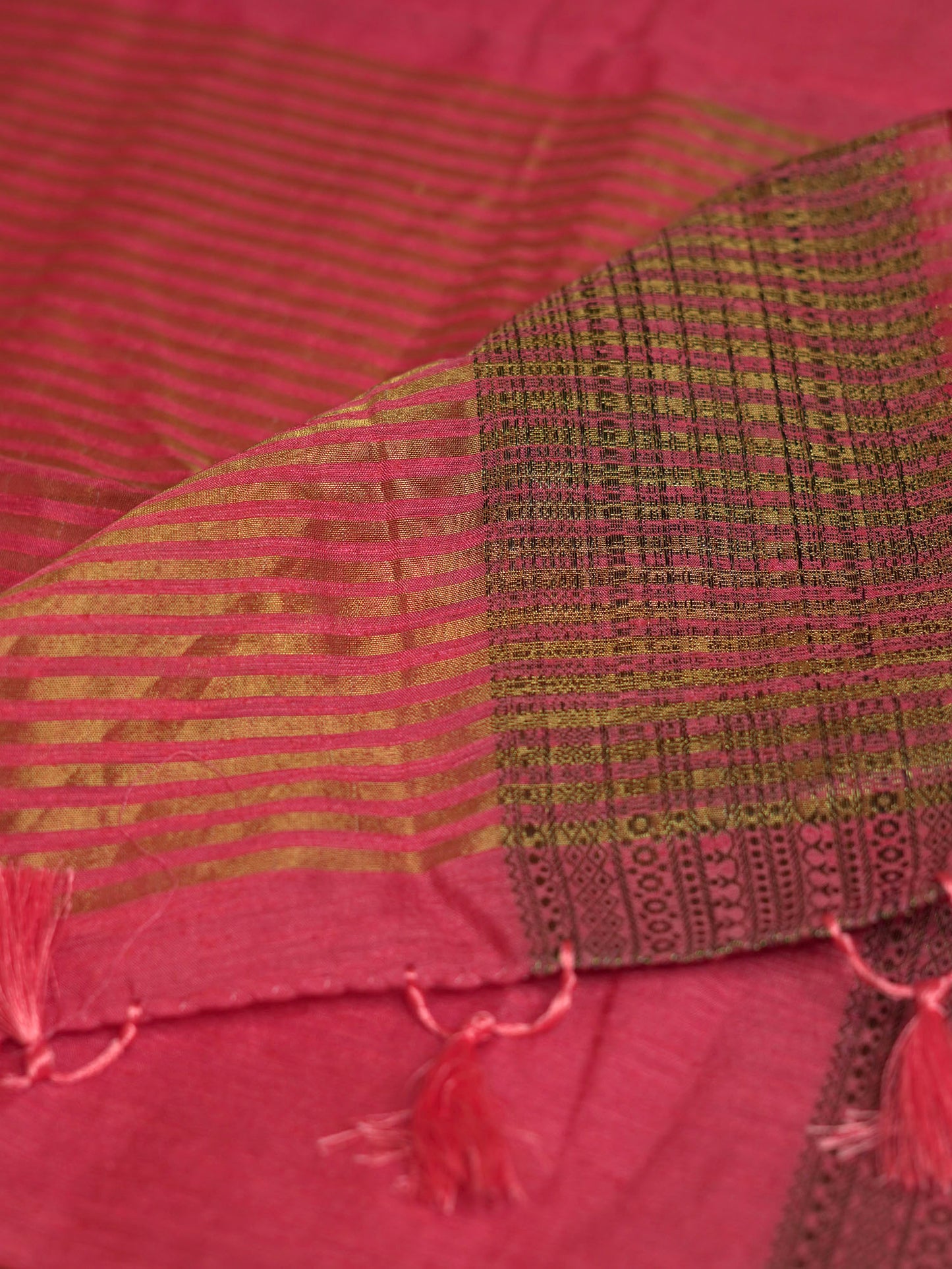 Rose Pink Semi Jute Silk Saree