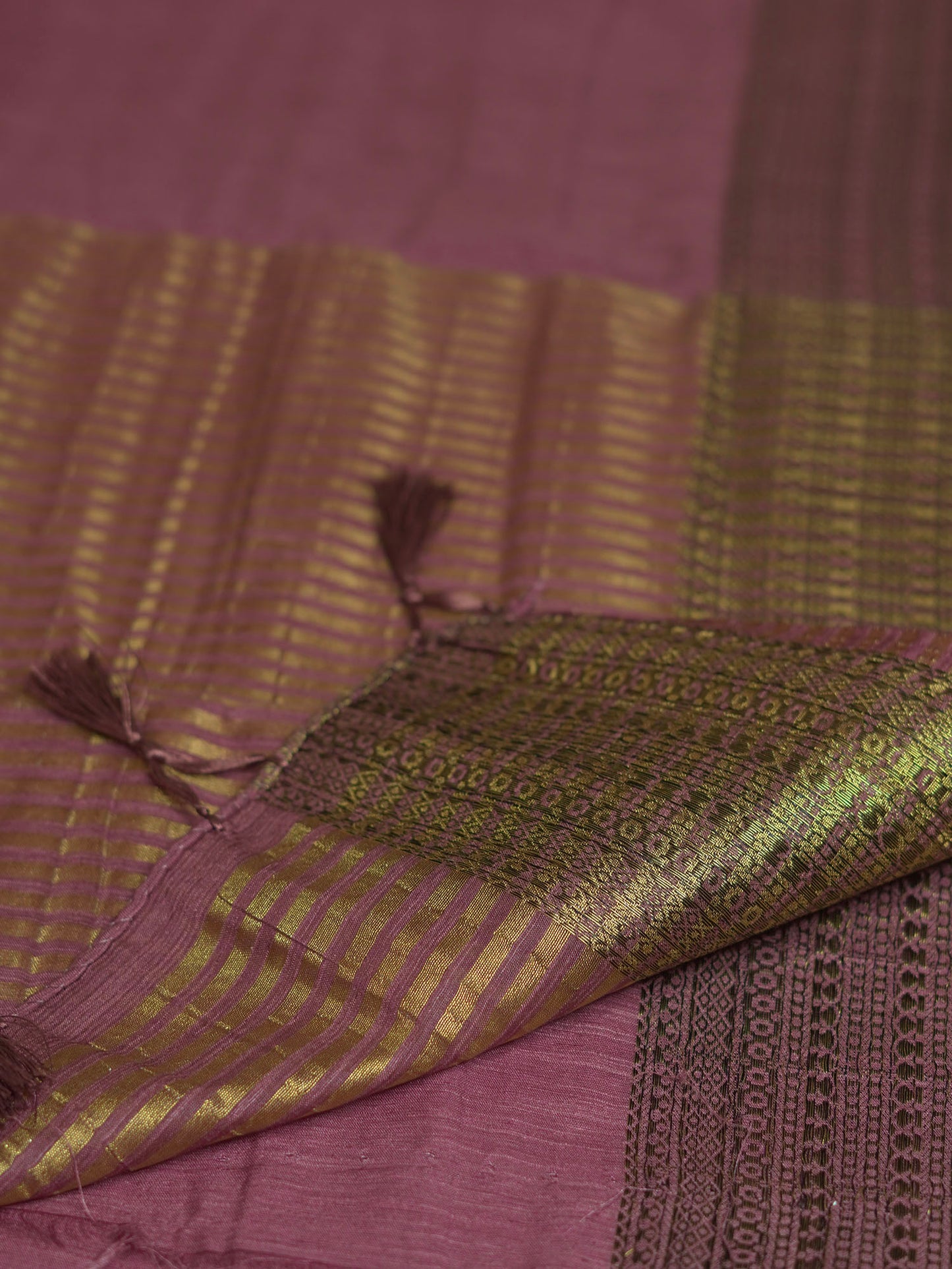 Onion Pink Semi Jute Silk Saree