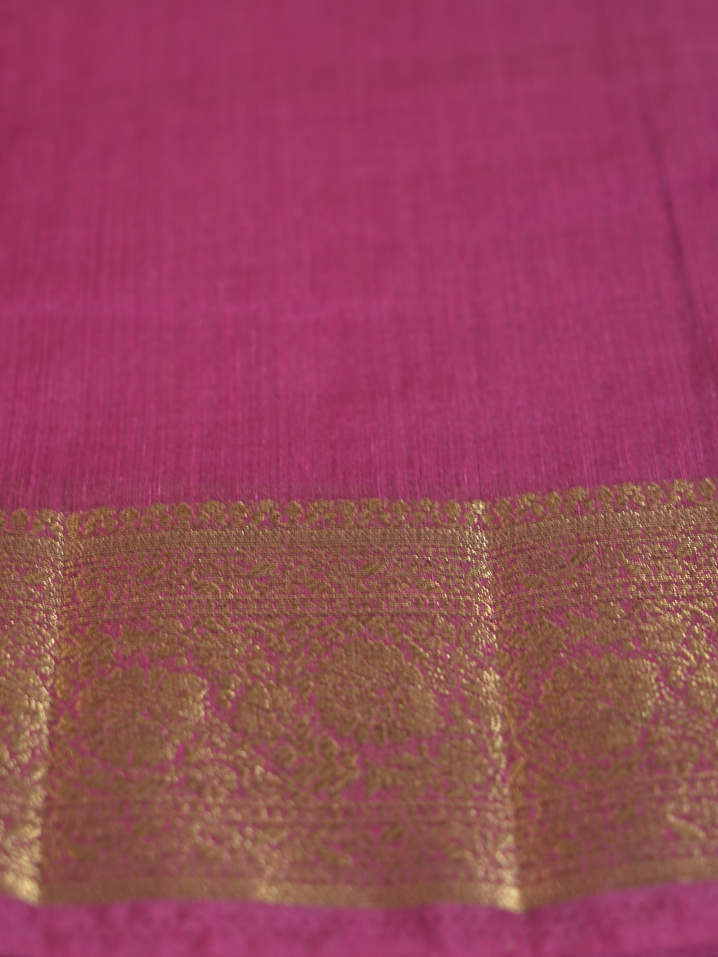 Light Magenta Semi Jute Silk Saree
